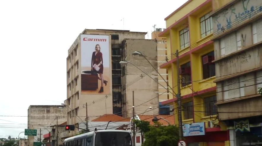 Empena AV RODRIGUES ALVES, 743 – Bauru/SP