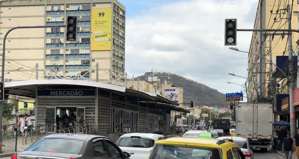 Empena Av. Ministro Edgard Romero, 244 – Rio de Janeiro/RJ