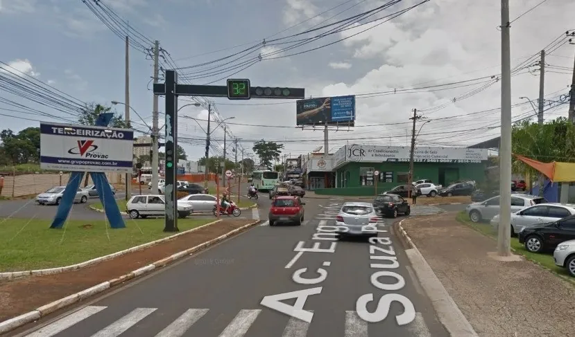 Frontlight – Av. Francisco Salles Culturato prx Rua 16, Araraquara - SP – Araraquara/SP