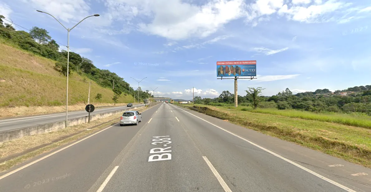 Front Light em Atibaia/SP – Fernão Dias – sentido São Paulo