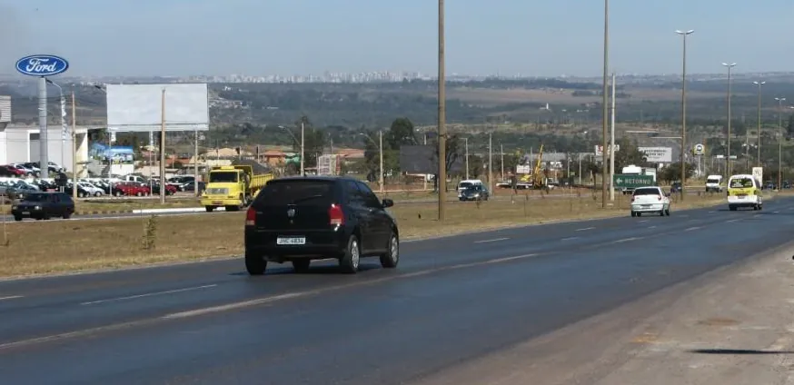 Front Light em Brasília/DF – sentido Brasília