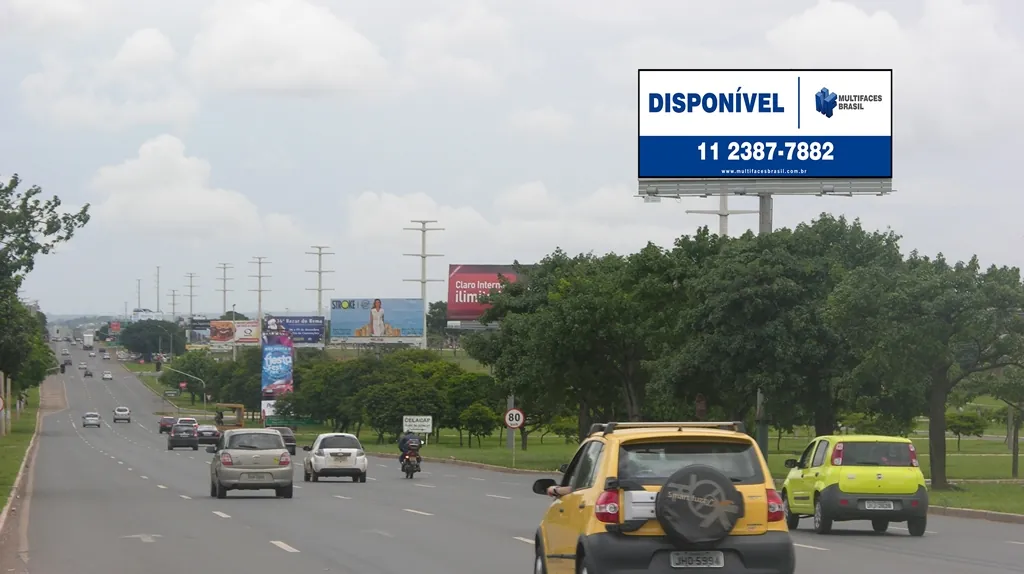 Front Light em Brasília/DF – sentido Park Shopping