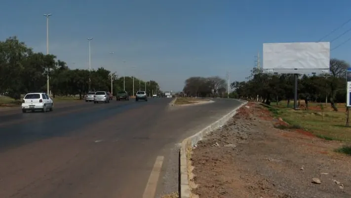 Front Light em Brasília/DF – sentido Torto/Rodoferroviária