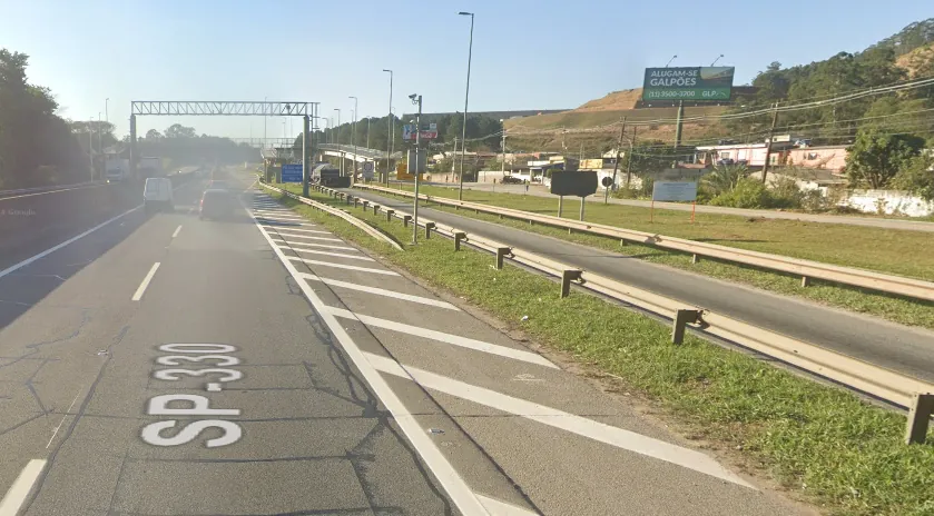 Front Light Rod. Anhanguera km 36 – Cajamar/SP