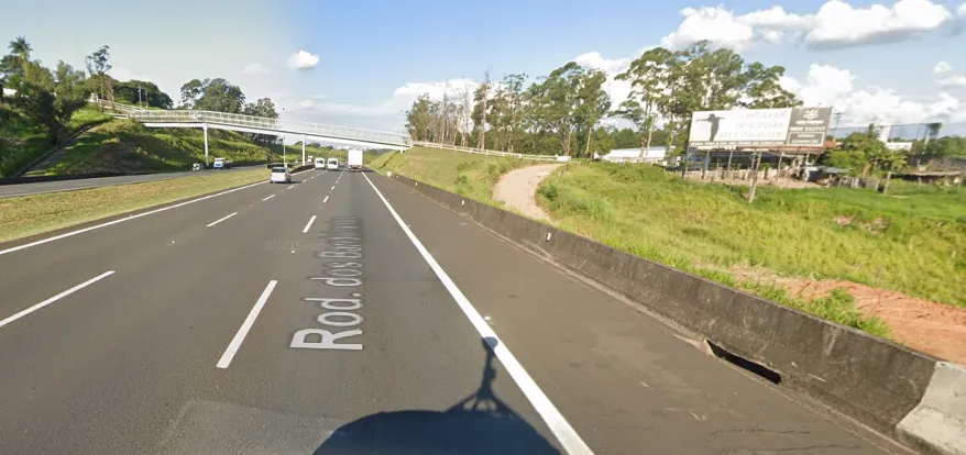 Frontlight – Rod. dos Bandeirantes km 100, Campinas - SP – Campinas/SP — foto 2