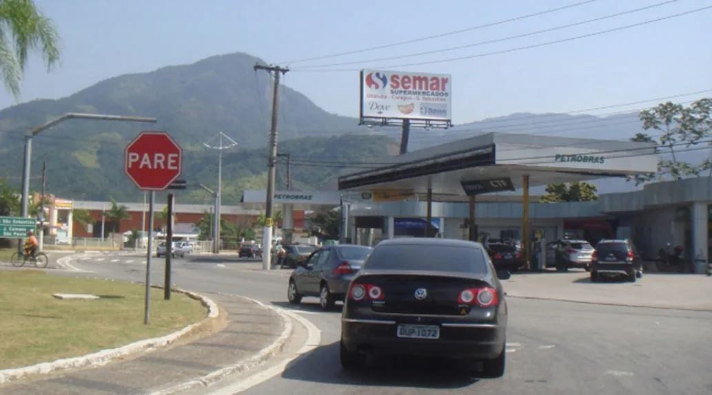 Front Light Av. Rio Branco,383 – Caraguatatuba/SP