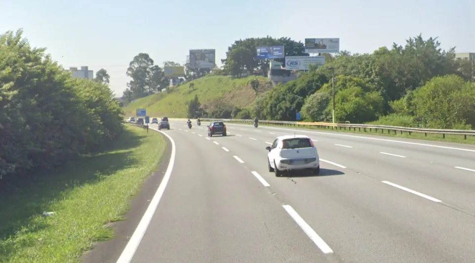 Frontlight – Rod. dos Imigrantes km 14, Diadema - SP – Diadema/SP — foto 2