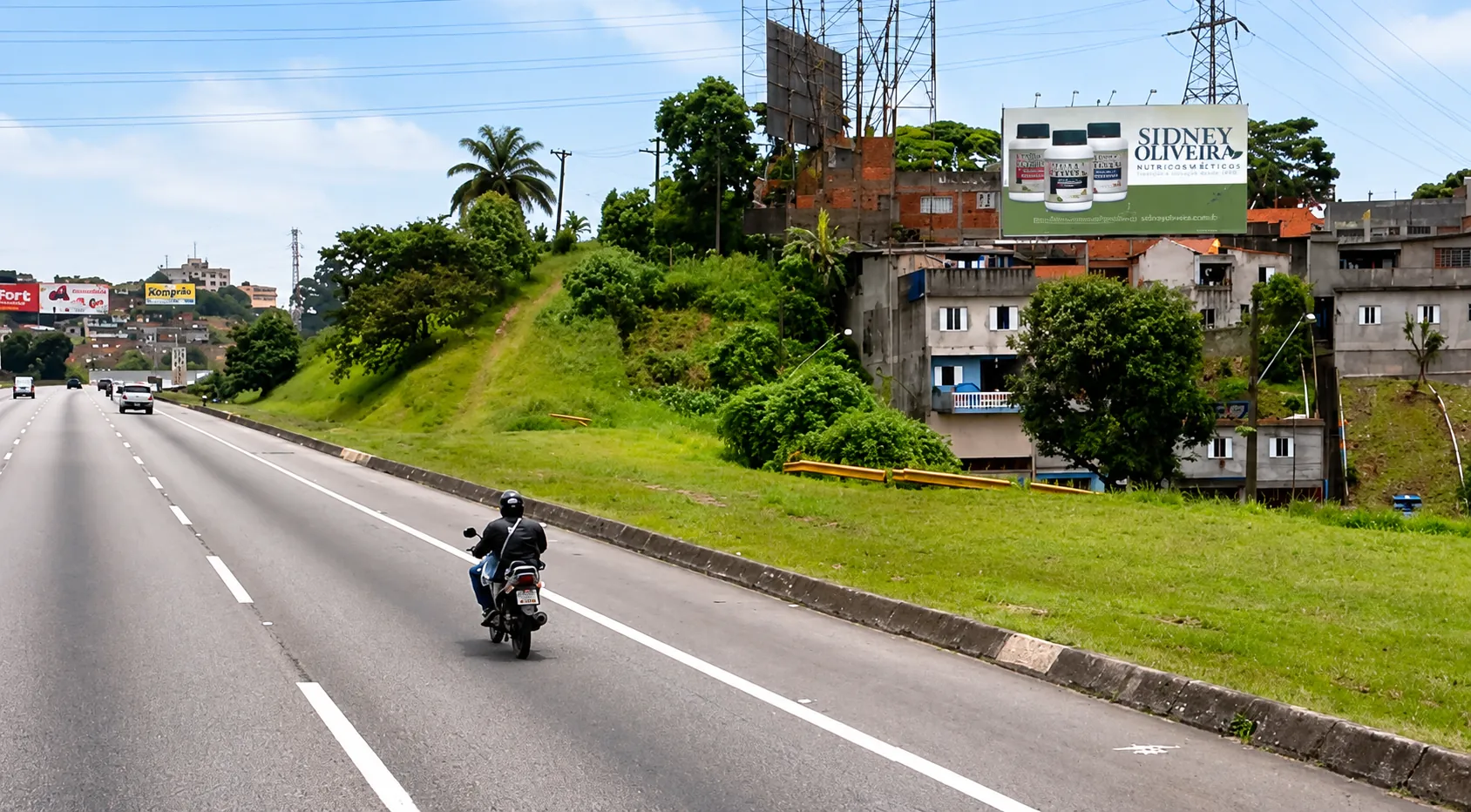 Front Light Rod. dos Imigrantes km 15 – Diadema/SP (3)