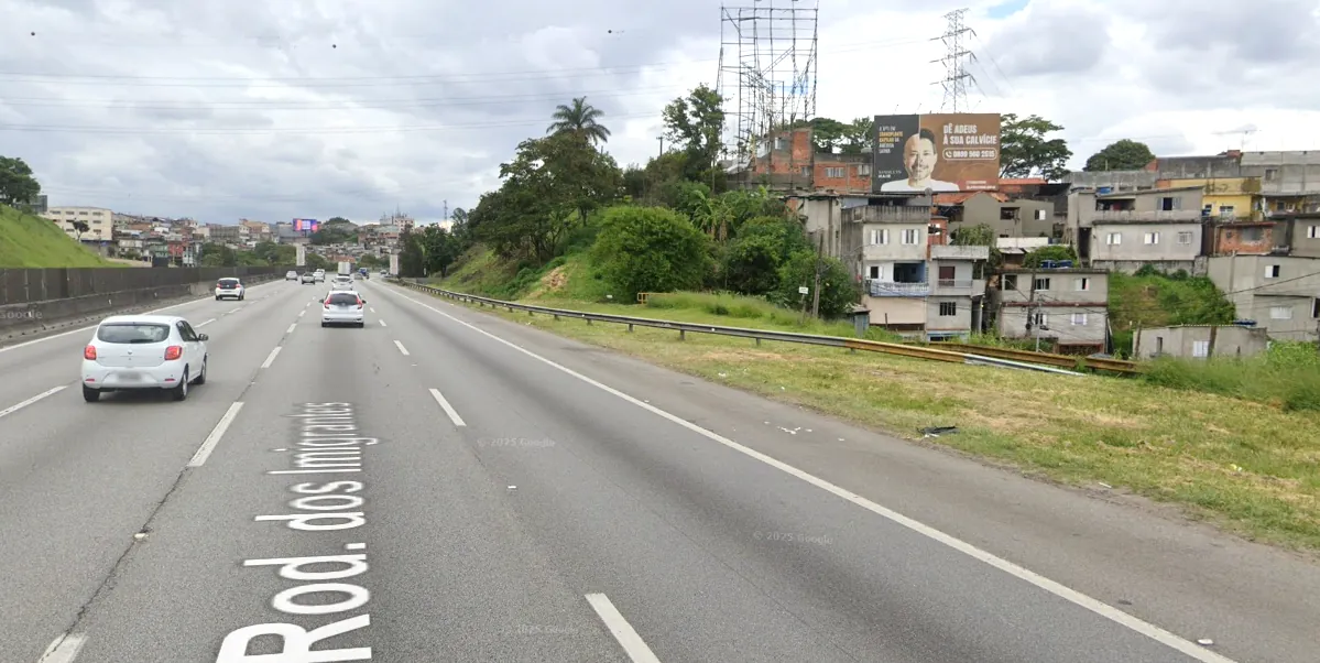 Frontlight – Rod. dos Imigrantes km 15, Diadema - SP – Diadema/SP — foto 4