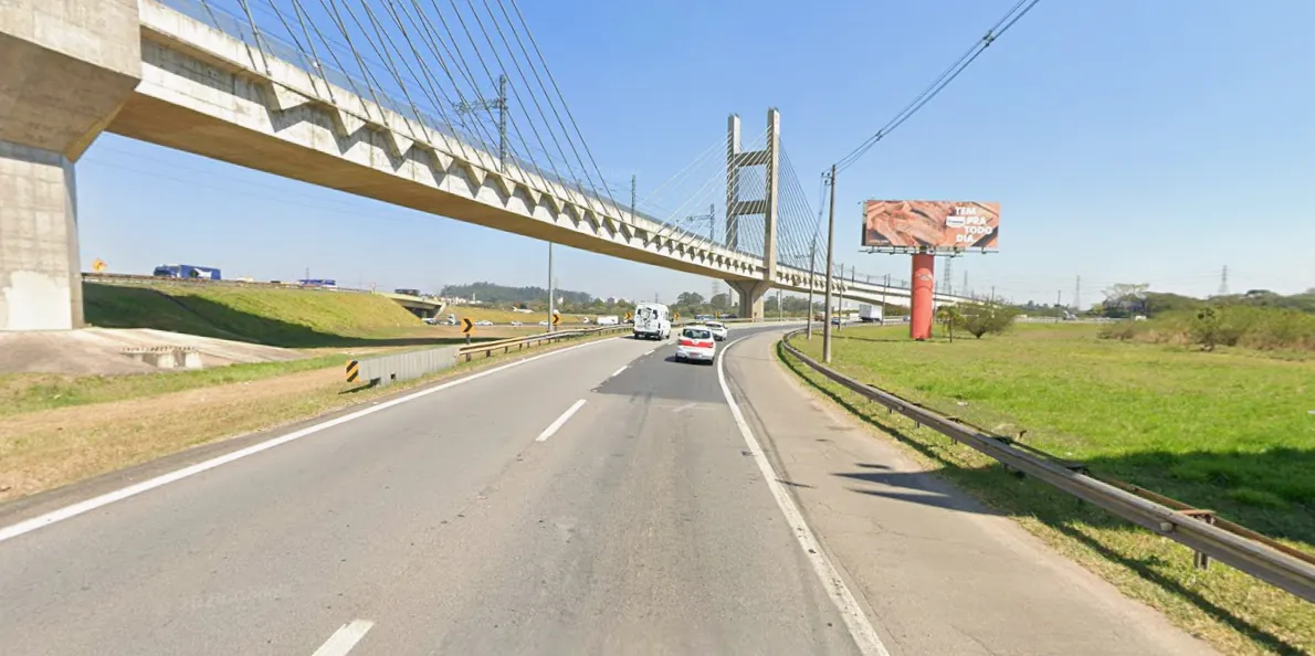 Frontlight – Rod. Hélio Smidt, 01km, Guarulhos - SP – Guarulhos/SP — foto 3