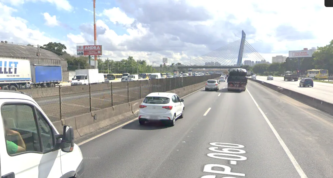 Frontlight – Rod. Presidente Dutra km 221,7, Guarulhos - SP – Guarulhos/SP