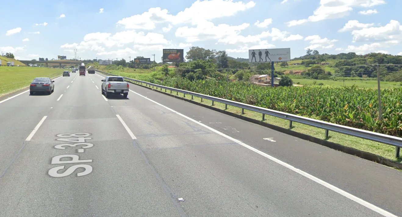 Front Light Rod. dos Bandeirantes km 66,360 – Itupeva/SP