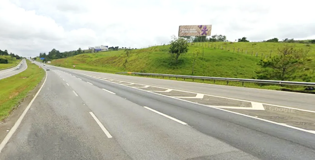 Front Light Rod. Carvalho Pinto km 69,3 – Jacareí/SP (3)