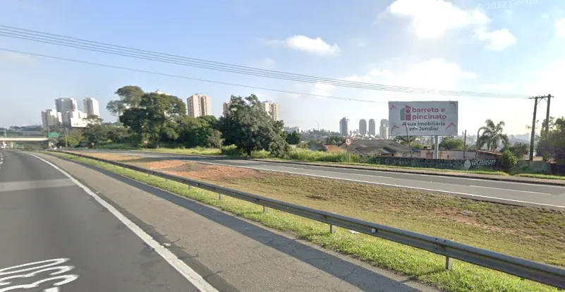 Frontlight – Rod. Anhanguera km 55,5, Jundiaí - SP – Jundiaí/SP — foto 4