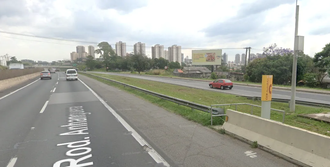 Frontlight – Rod. Anhanguera km 55,5, Jundiaí - SP – Jundiaí/SP — foto 5