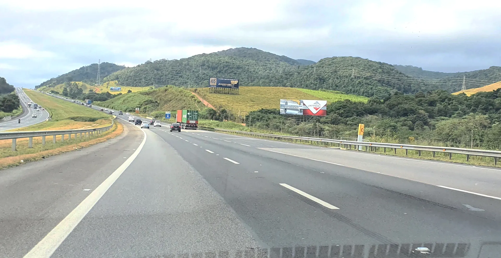 Frontlight – Rod. dos Bandeirantes km 55,5, Jundiaí - SP – Jundiaí/SP — foto 5