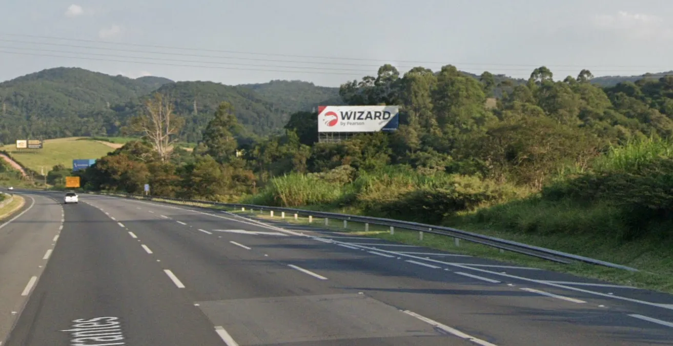Frontlight – Rod. dos Bandeirantes km 55,7, Jundiaí - SP – Jundiaí/SP