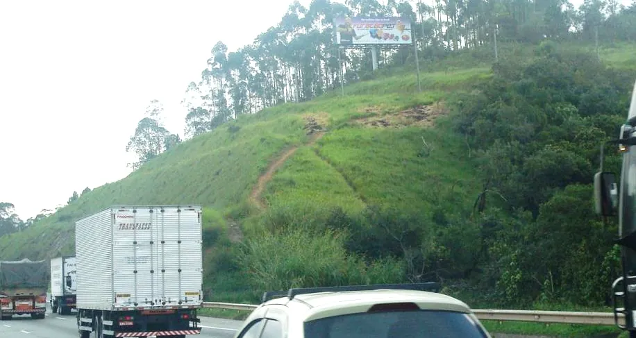 Front Light Rodoanel Mario Covas km 41,350 – Mauá/SP