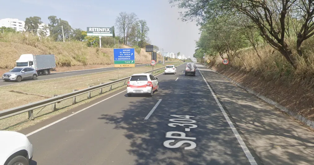 Front Light Rod. Luiz de Queiroz, km 158 – Piracicaba/SP