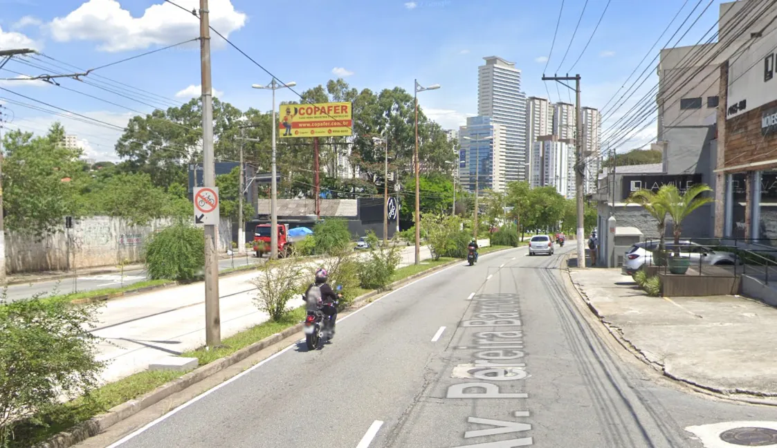 Frontlight – Av. Pereira Barreto, 2131, Santo André - SP – Santo André/SP