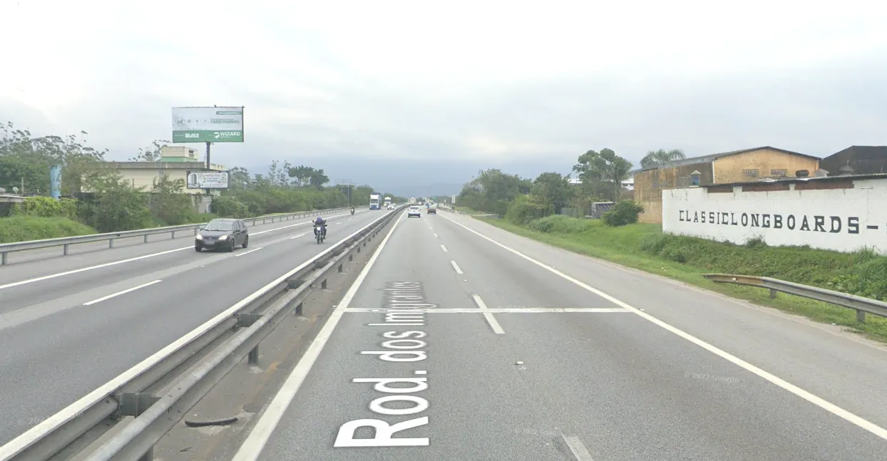 Front Light Rod. dos Imigrantes km 62 – Santos/SP