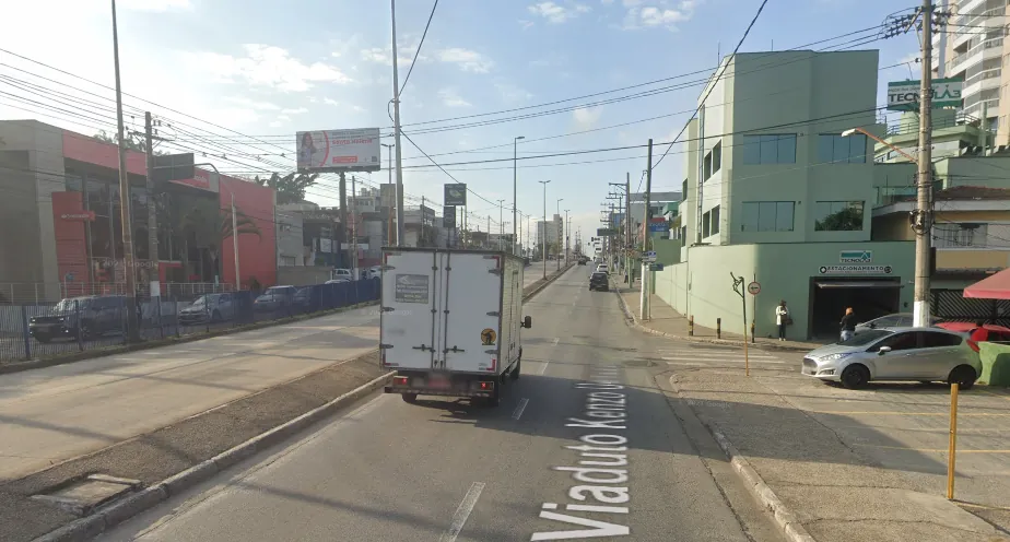 Frontlight – Av. Lucas Nogueira Garcez, 922, São Bernardo do Campo - SP – São Bernardo do Campo/SP