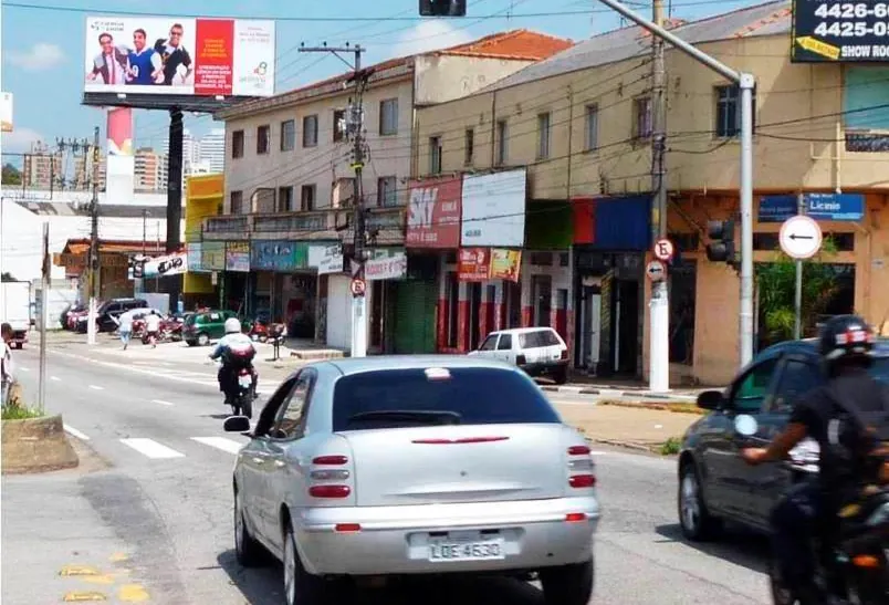 Frontlight – Av. Pereira Barreto, 2.290, São Bernardo do Campo - SP – São Bernardo do Campo/SP