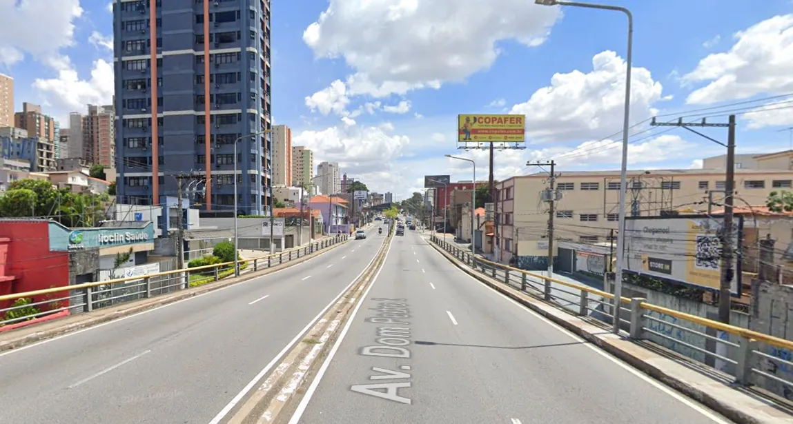 Frontlight – Av. Dom Pedro II, 1598, São Caetano do Sul - SP – São Caetano do Sul/SP