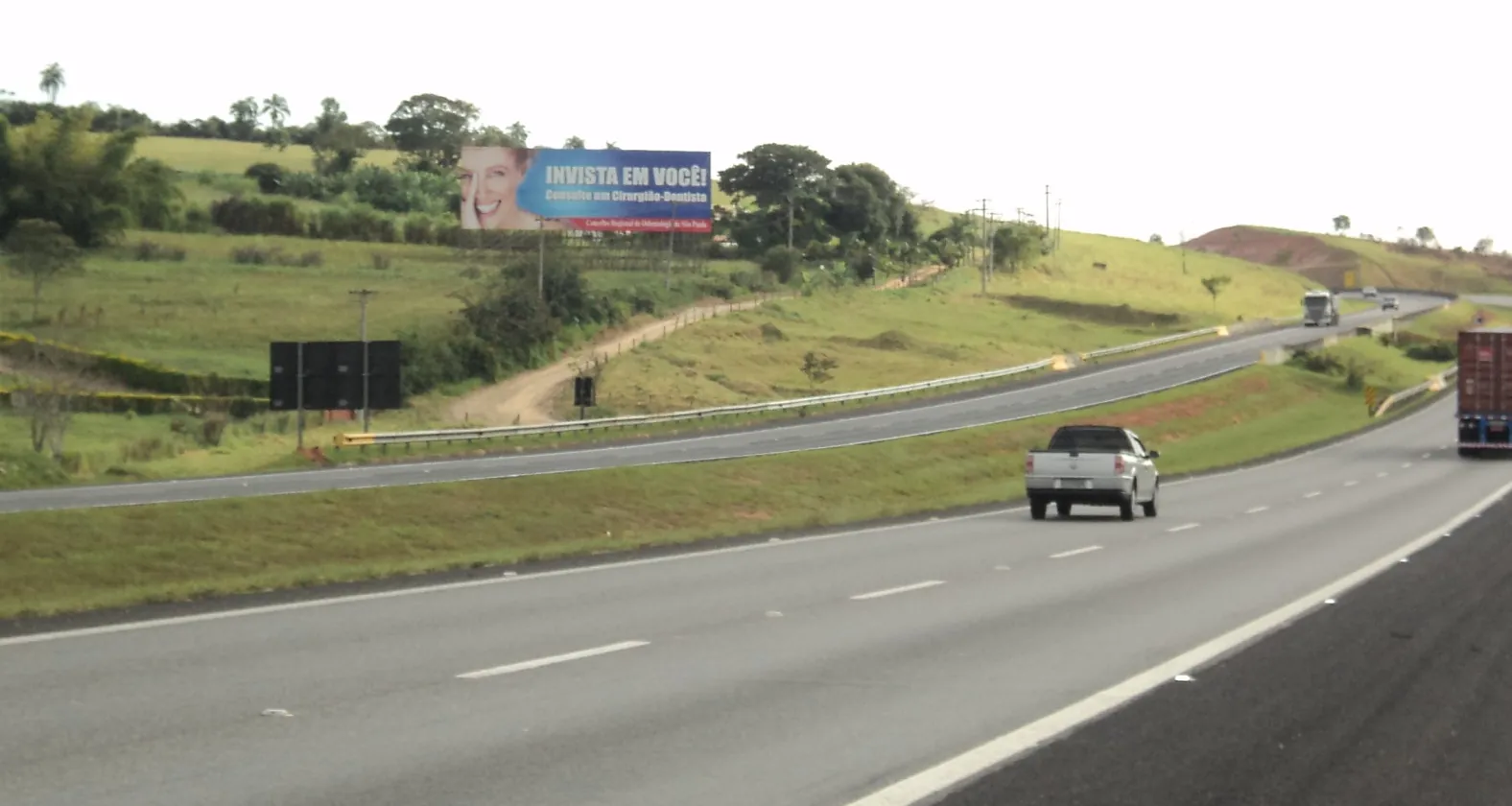 Frontlight – Rod. Carvalho Pinto km 88,950, São José dos Campos - SP – São José dos Campos/SP