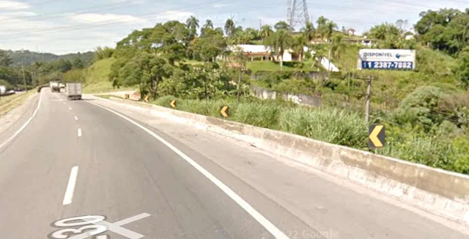 Frontlight – Rod. Régis Bittencourt km 301,800, São Lourenço da Serra - SP – São Lourenço da Serra/SP — foto 3
