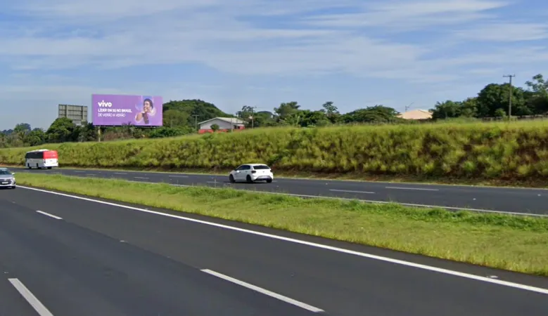 Front Light Rod. dos Bandeirantes km 110 – Sumaré/SP (3)