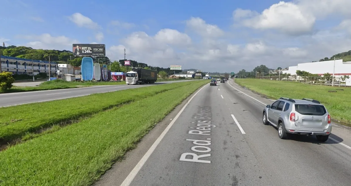 Rod. Régis Bittencourt km 283,9 – Taboão da Serra/SP (3)
