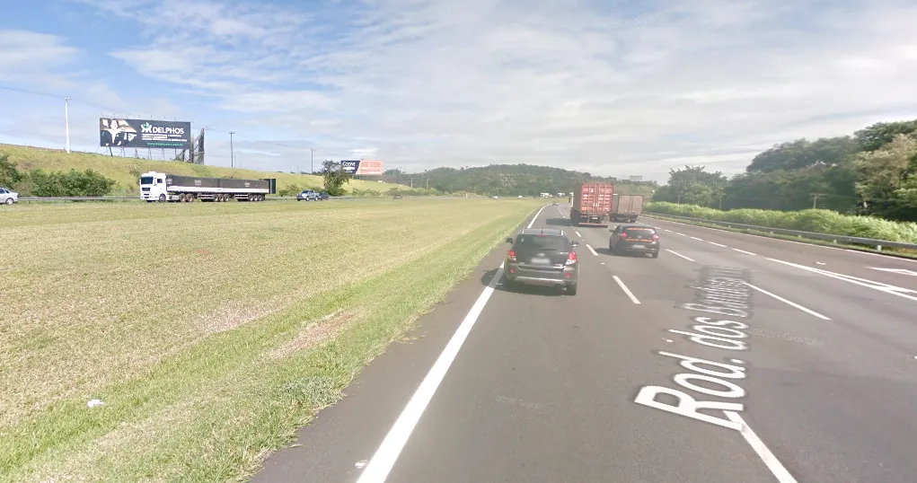Front Light Rod. dos Bandeirantes km 72 – Vinhedo/SP