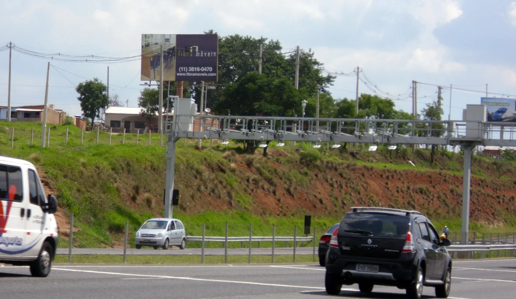Mídia em Aeroporto Rod. Santos Dumont km 66,600, Campinas/SP