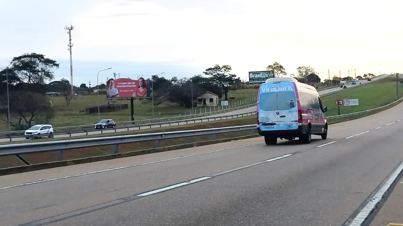 Mídia em Aeroporto – Av. José Amgarten, Indaiatuba - SP – Indaiatuba/SP