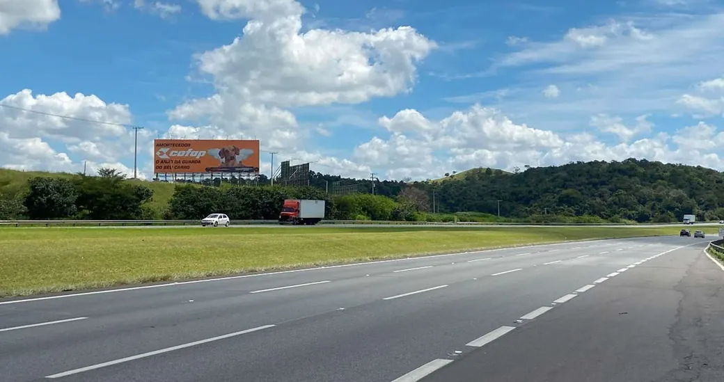 Mídia em Aeroporto – Rod. dos Bandeirantes km 72,2, São Paulo - SP – São Paulo/SP