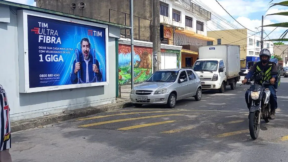 Mídia OOH RUA GUARAPARI, 637 – Belo Horizonte/MG