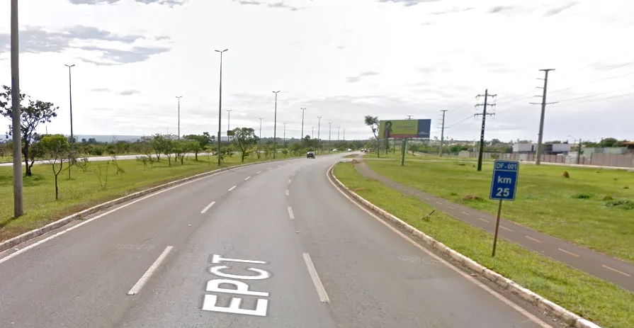 Mídia OOH em Brasília/DF – sentido Paranoá p/ ESAF
