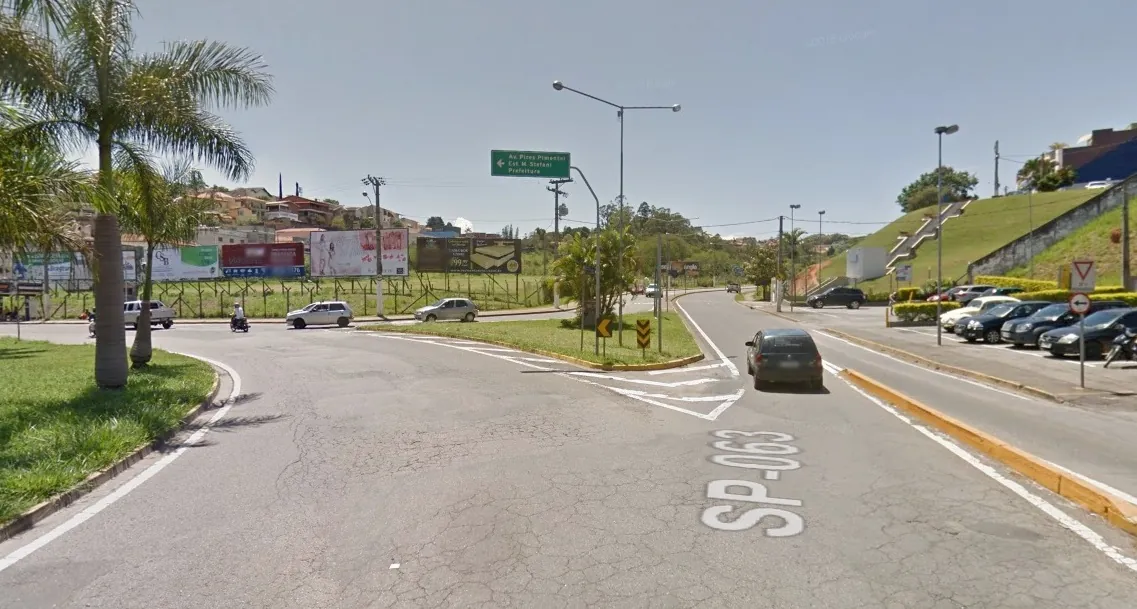 Outdoor em Bragança Paulista/SP