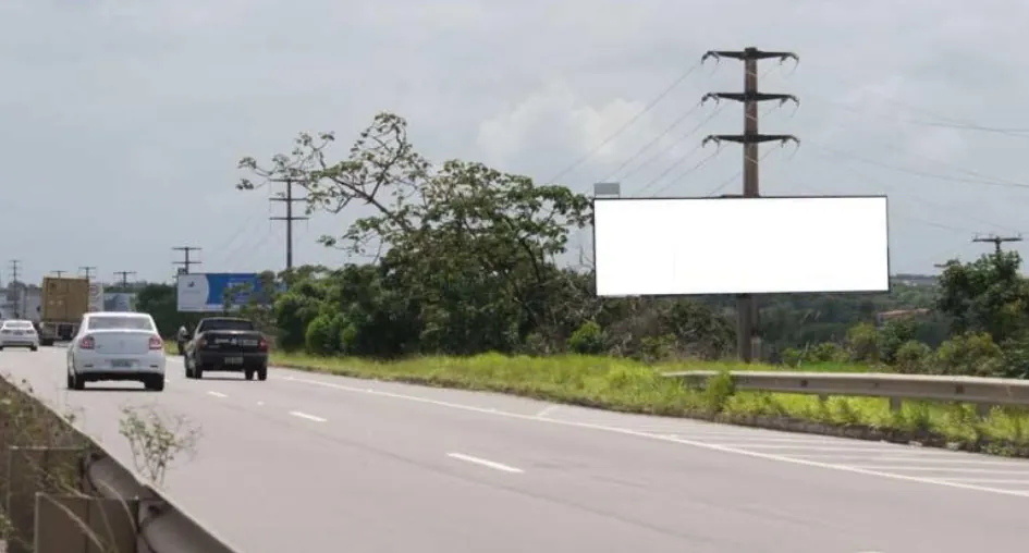 Outdoor em Camaçari/BA