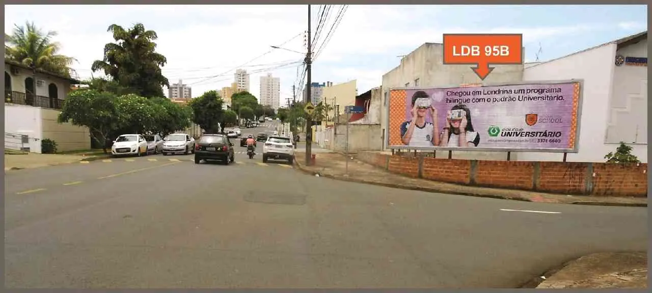 Outdoor R. Raposo Tavares, 829 - Centro – Foz do Iguaçu/PR