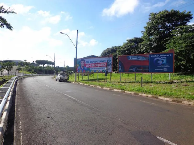 Outdoor – AV HELIO PALERMO - PROXIMO A FRELITH - SENTIDO AV ADEMAR, Franca - SP – Franca/SP — foto 2