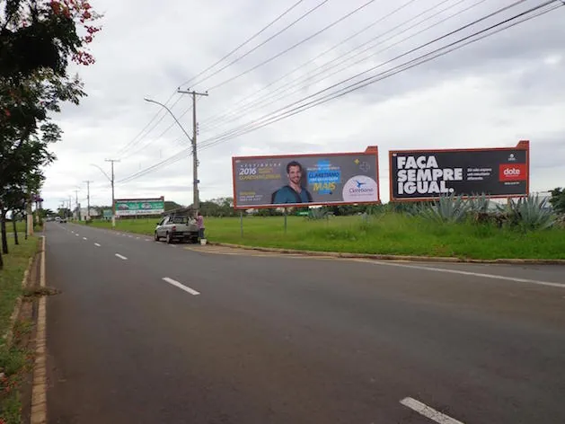 Outdoor – AV RIO AMAZONAS - ROTATORIA FRANCA SHOPPING - SENTIDO, Franca - SP – Franca/SP — foto 4