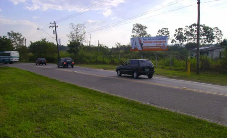Outdoor ESTRADA MARGINAL DUTRA,362 JACAREÍ – Jacareí/SP