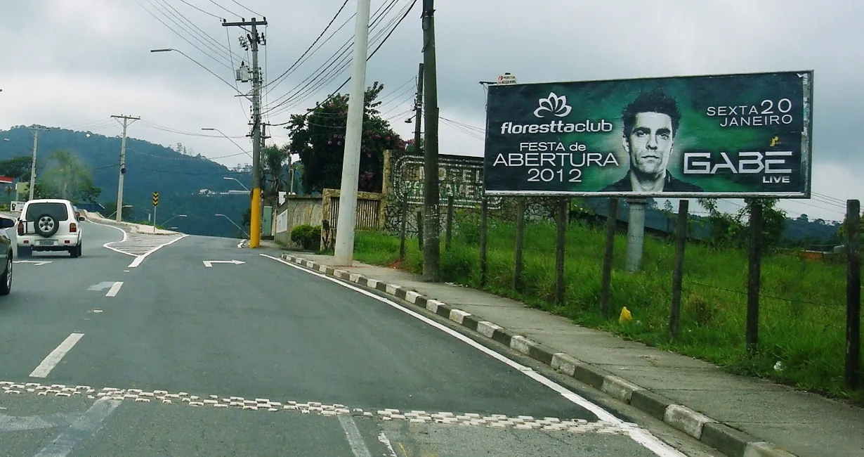 Outdoor – Rod. Mogi - Bertioga, Mogi das Cruzes - SP – Mogi das Cruzes/SP