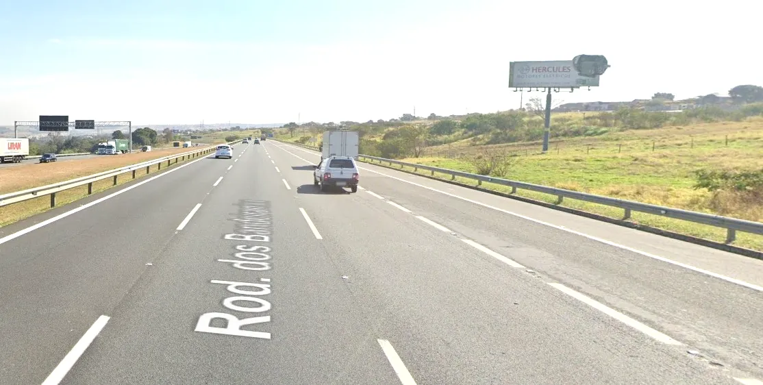 Painel Rodoviário Rod. dos Bandeirantes km 88,5, Campinas/SP