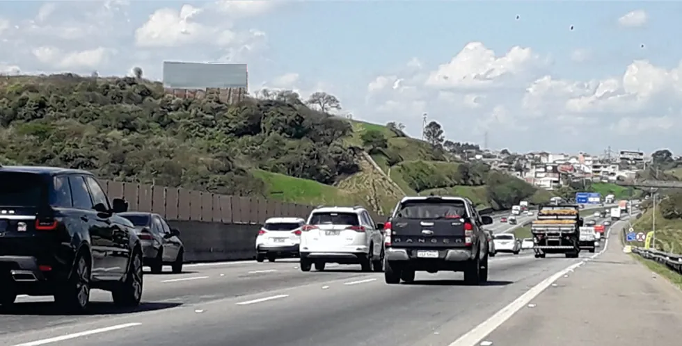 Painel Rodoviário – Ayrton Senna, Itaquaquecetuba - SP – Itaquaquecetuba/SP