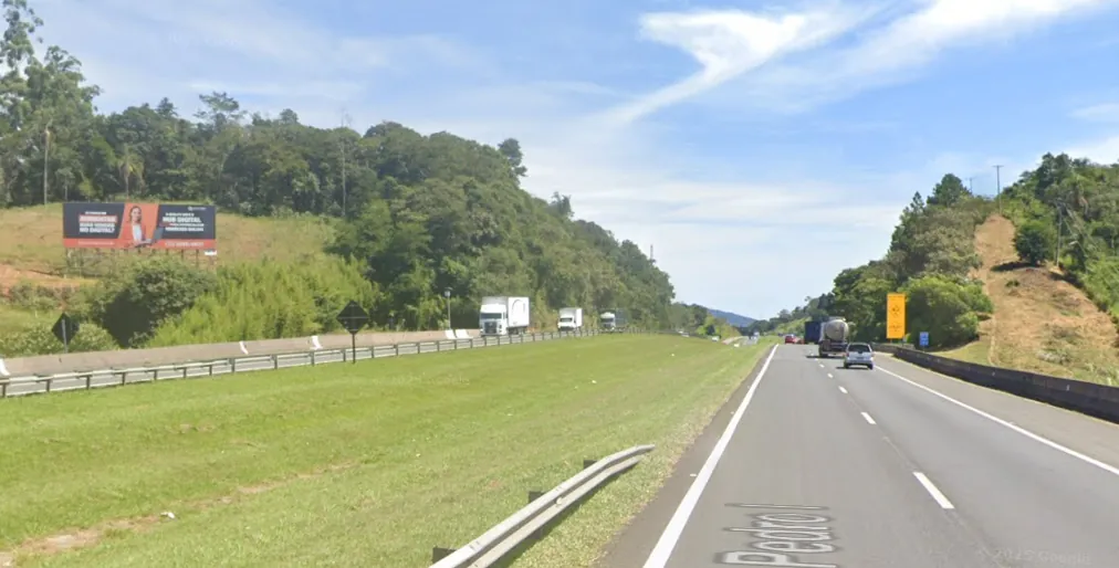 Painel Rodoviário Rod. Dom Pedro I, km 107 – Itatiba/SP