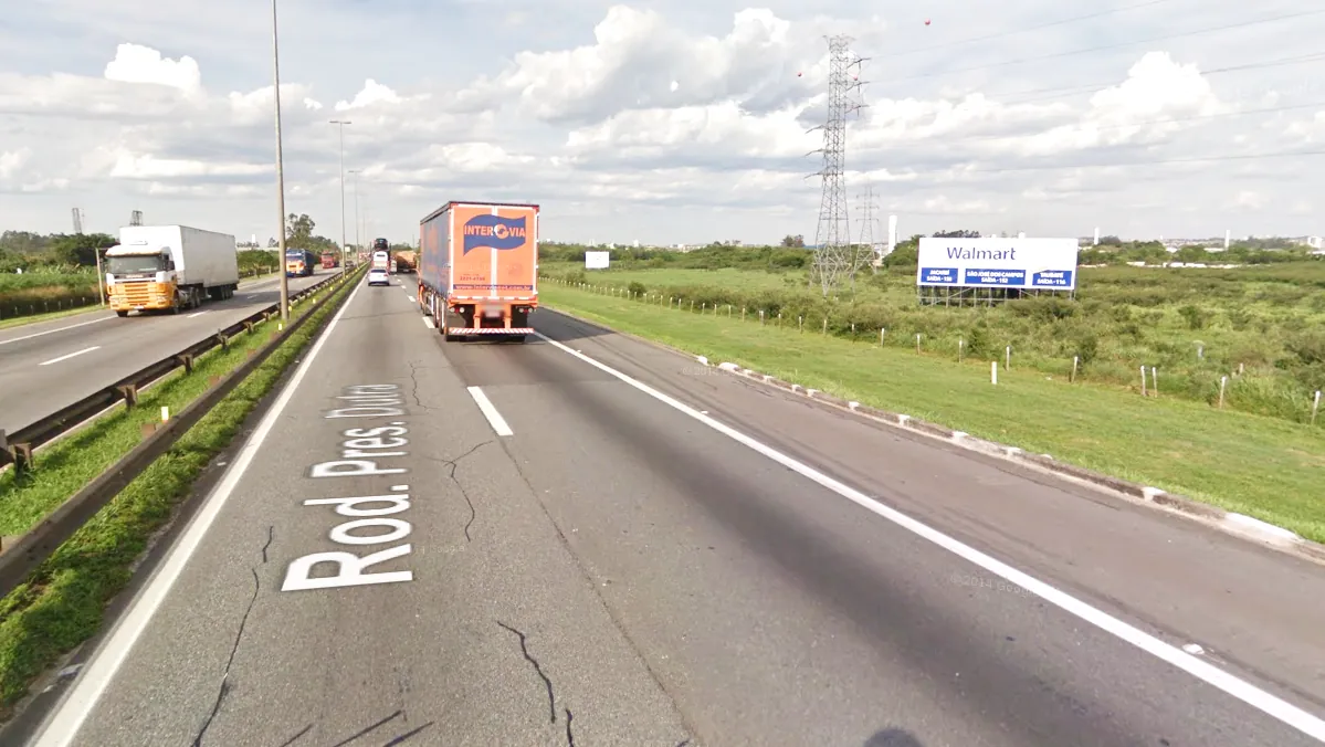 Painel Rodoviário Rod. Pres. Dutra km 165 – Jacareí/SP