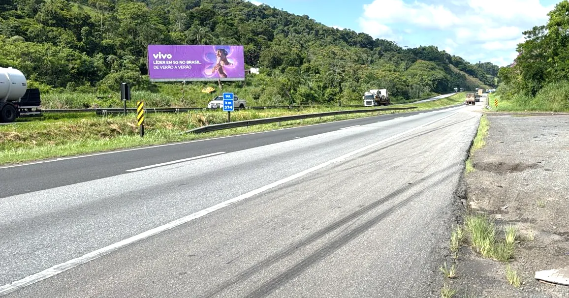 Painel Rodoviário – Rod. Régis Bittencourt 374,5, Miracatu - SP – Miracatu/SP — foto 2